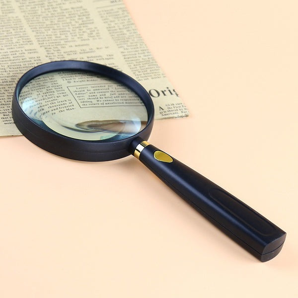 FREE GIFT: 5X Handheld Magnifying Glass + Professional Anti-Smudge Artist Glove